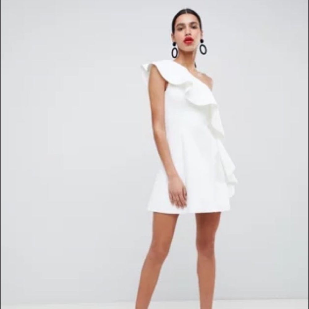 ASOS WHITE DRESS